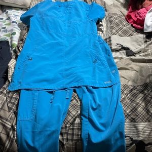 Greys Anatomy Signature Scrub set. Size Small.